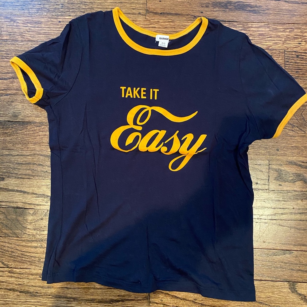 Navy Graphic Tshirt
